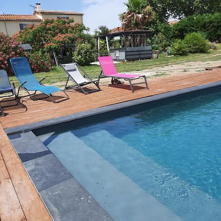 Aux Roses De L'Etang Hotel Capestang Kültér fotó